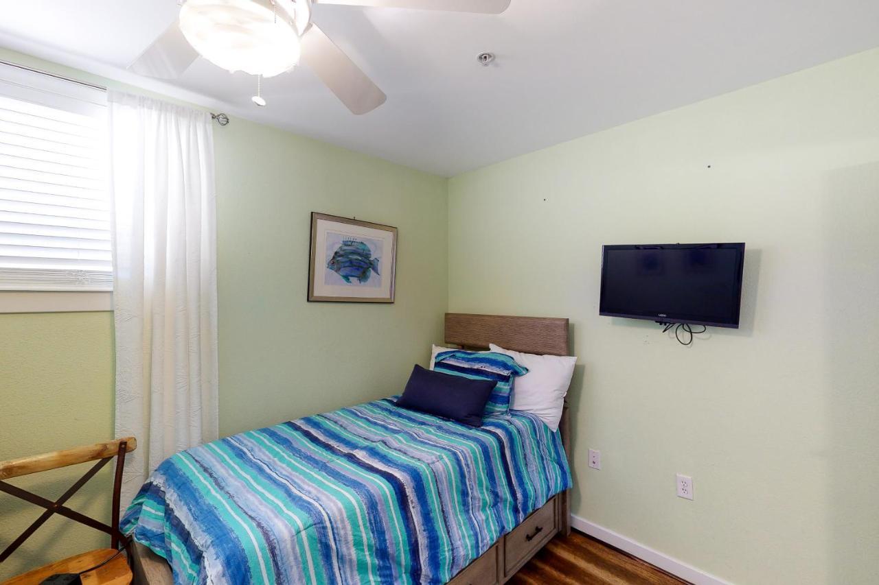 Апартаменты The Sanctuary - Sunset Haven B335 Вирджиния-Бич Экстерьер фото